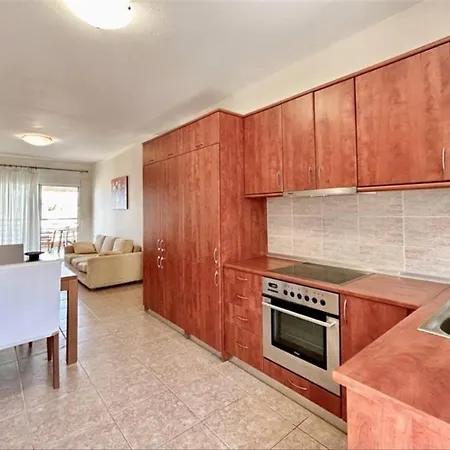 Alex House - 2 Bedrooms 7 Guests *
