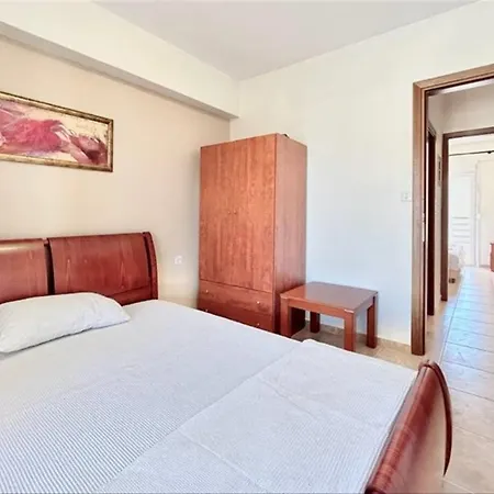 בית נופש Alex House - 2 Bedrooms 7 Guests *